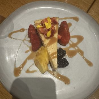 Tane Vegan Izakaya - Cheesecake - Sushi Bars Near Me - Honolulu, Hawaii
