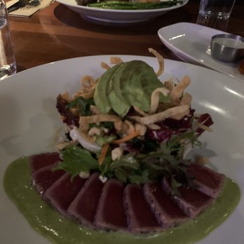 JOEY Eaton Centre - Tuna tataki - Canadian (New) Near Me - Toronto, Ontario