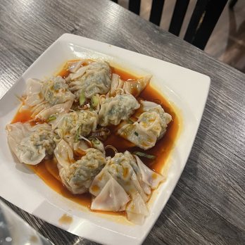 Dumpling House - E4. Wonton with Chili Sauce - Dim Sum Near Me - San Francisco, California