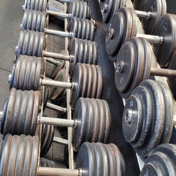 Maximum Level Fitness - Gyms Near Me - Aurora, Illinois Maximum Level Fitness - Gyms Near Me - Aurora, Illinois