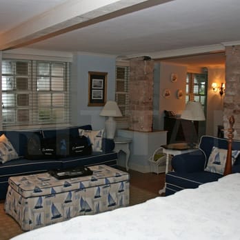Cuthbert House - Mariner Suite - Hotels Near Me - Beaufort, South Carolina