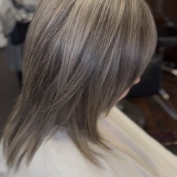 Humming Hair Boutique - #shadow highlights (Hair by Jenny)