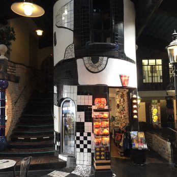Hundertwasser Village - Art Galleries Near Me - Vienna, 9 Hundertwasser Village - Art Galleries Near Me - Vienna, 9