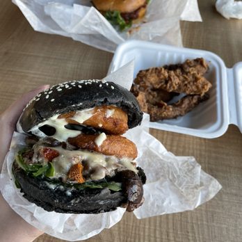 Meat The Bun - The Queen - Burgers Near Me - Edmonton, Alberta