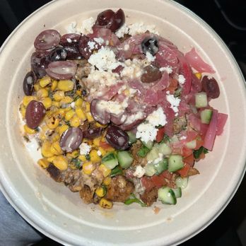 CAVA - Mediterranean Near Me - Edgewater, New Jersey