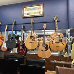 Goldcoast Pawn and Jewelry - Guitars