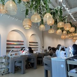Le Dream Nails & Beauty Lounge - Manicure station