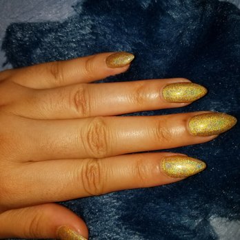 Nicha Nails - Chrome gel polish over acrylic stilleto shaped nails. - Nail Salons Near Me - El Sobrante, California