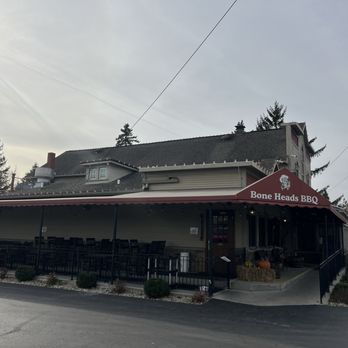 Bone Heads Bar-B-Que - Barbeque Near Me - Willis, Michigan