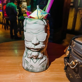 Lei Low - Cocktail Bars Near Me - Houston, Texas