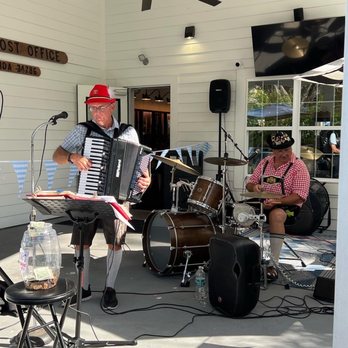 Windermere Brewing - German songs - Breweries Near Me - Windermere, Florida