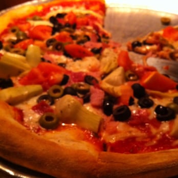 Andreas - Andreas pizza -Italian cook came out with glass of wine; proceeded speaking Italian with a small table of friends. - Italian Near Me - Yorktown, Virginia Andreas - Andreas pizza -Italian cook came out with glass of wine; proceeded speaking Italian with a small table of friends. - Italian Near Me - Yorktown, Virginia