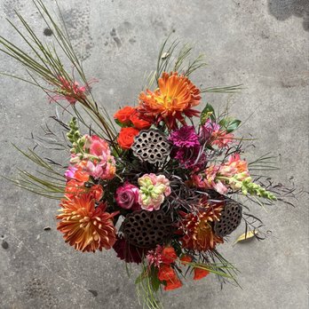 Heaven Scent Flower Company - Fall bouquet for Thanksgiving. - Florists Near Me - Loomis, California Heaven Scent Flower Company - Fall bouquet for Thanksgiving. - Florists Near Me - Loomis, California