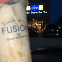 Fusion 36 Degree - Coconut milk tea and their sign!