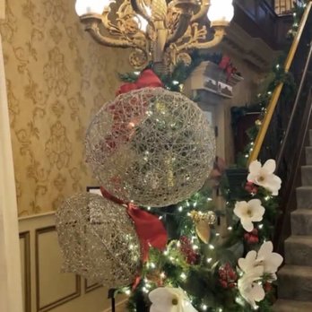 The Kentucky Castle - Decor start of stair case - Hotels Near Me - Versailles, Kentucky The Kentucky Castle - Decor start of stair case - Hotels Near Me - Versailles, Kentucky