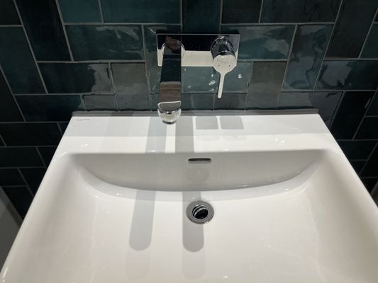 Royal National Hotel by null