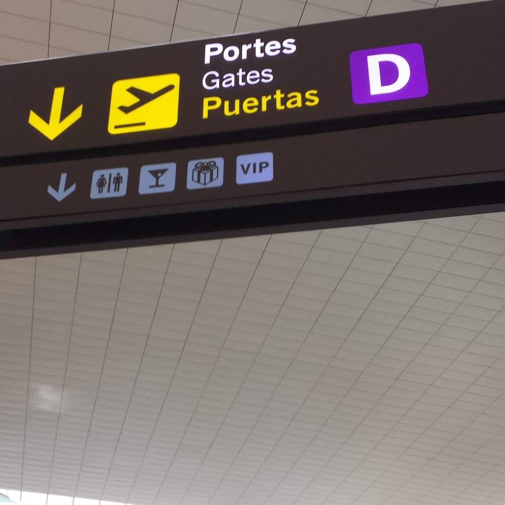 VIP Lounge - Located near Gate D in T1. Look for the VIP sign. - Airport Lounges Near Me - El Prat de Llobregat, B