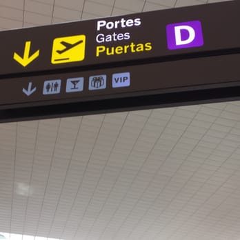 VIP Lounge - Located near Gate D in T1. Look for the VIP sign. - Airport Lounges Near Me - El Prat de Llobregat, B