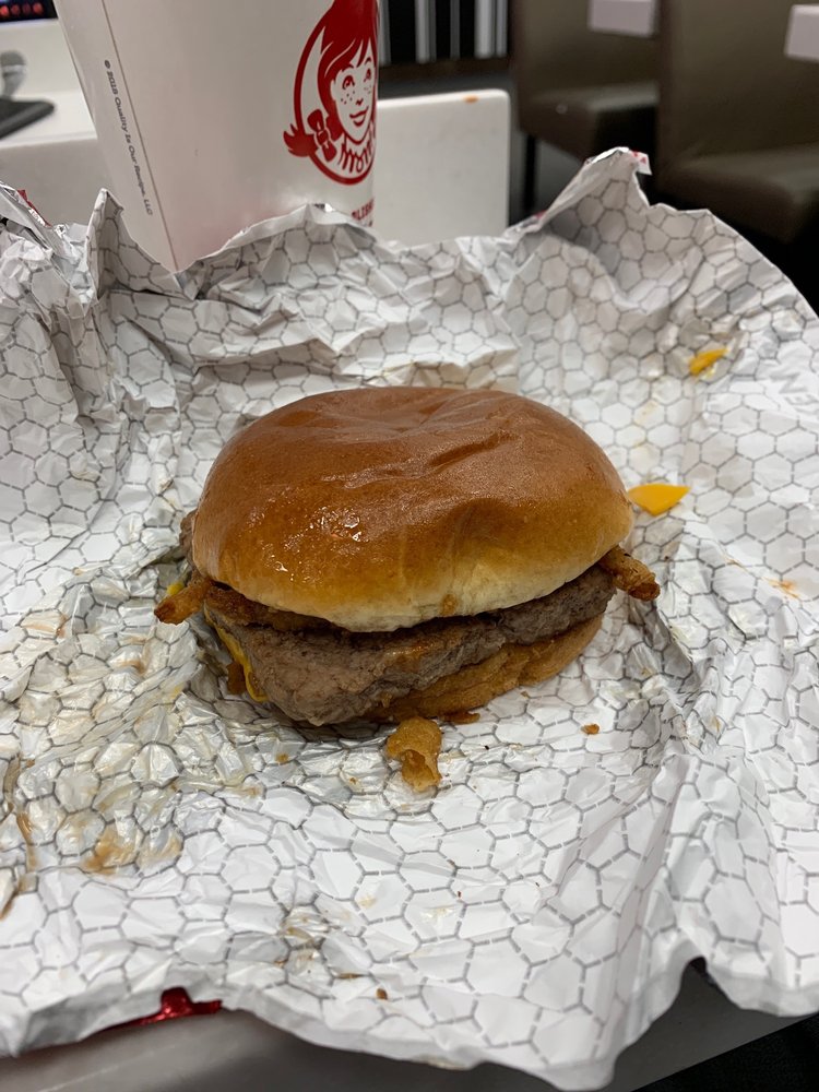 Wendy’s - Takeout & Delivery - 20 Photos & 51 Reviews - Fast Food - Jfk ...