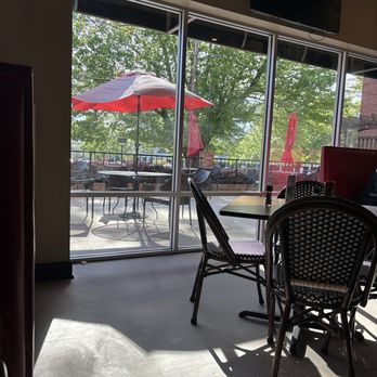 THE LOOP - Winston-Salem - Outside seating available. - Pizza Near Me - Winston Salem, North Carolina