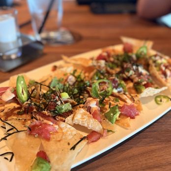 Yard House - Poke Nachos - American Near Me - Sparks, Nevada