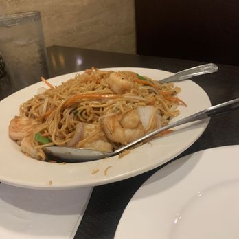 Red Chilli - 59. Shrimp Chow Mein - Chinese Near Me - Redlands, California Red Chilli - 59. Shrimp Chow Mein - Chinese Near Me - Redlands, California