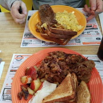 Alice's Restaurant - So very good - Diners Near Me - Skowhegan, Maine