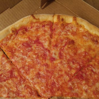 Dominick's Pizza - Pizza cold. Not even a little warm. Picture was taken 2 minutes after pie delivered. - Pizza Near Me - Vineland, New Jersey