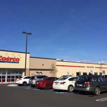 Costco - Store front and tire center - Wholesale Stores Near Me - Oceanside, New York