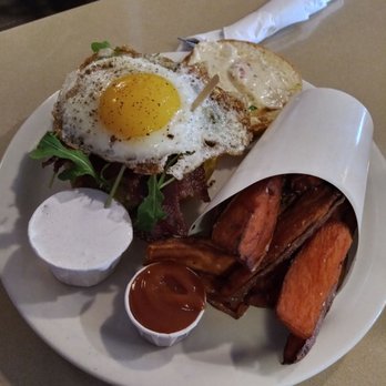 Moo Creamery - 24 hour - Burgers Near Me - Bakersfield, California Moo Creamery - 24 hour - Burgers Near Me - Bakersfield, California