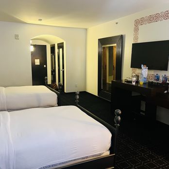 Hotel Valencia Riverwalk, Valencia Hotel Collection - Double Room - Hotels Near Me - San Antonio, Texas