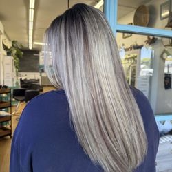 Dimensions blonde highlights by blonde specialist Anya (Full Highlight)