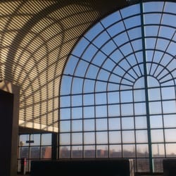 Høje Taastrup Station - Godmorgen Yelpere! :-D smukt vejr på den ellers triste Høje Taastrup station