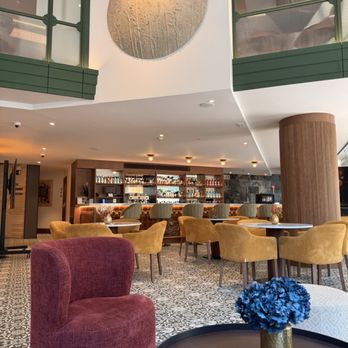 H10 Casanova - Lobby Bar - Hotels Near Me - Barcelona, B H10 Casanova - Lobby Bar - Hotels Near Me - Barcelona, B