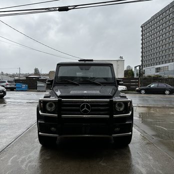 Mb Garage - 2011 G55 AMG about to be diagnosed and repaired by Mercedes-Benz Master Certified Technician extraordinaire Andrew Lambert. - Auto Repair Near Me - San Mateo, California Mb Garage - 2011 G55 AMG about to be diagnosed and repaired by Mercedes-Benz Master Certified Technician extraordinaire Andrew Lambert. - Auto Repair Near Me - San Mateo, California