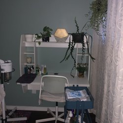 Coastal Organic Facials - Workstation in the treatment room