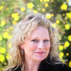 The Little Garden Spa - Angella Winspear