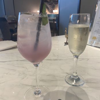 Le Meridien Pasadena Arcadia - choice of lavender lemonade or champagne (no extra charge for either) - Hotels Near Me - Arcadia, California