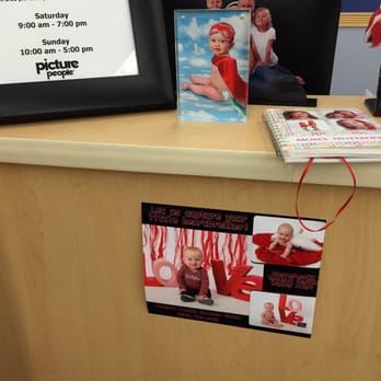 Picture People - Picture that were displayed at picture people studio inside buy buy baby. - Session Photography Near Me - Downers Grove, Illinois Picture People - Picture that were displayed at picture people studio inside buy buy baby. - Session Photography Near Me - Downers Grove, Illinois