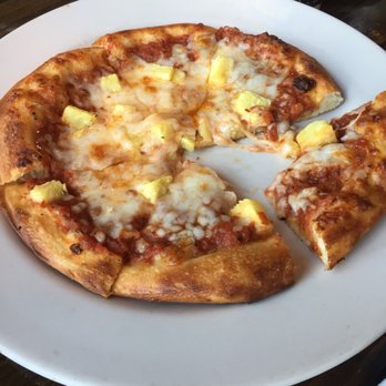 BluWater Bistro - Mini pizza for kids - American Near Me - Seattle, Washington
