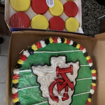 Eileen's Cookies - a decorated cake in a box - Desserts Near Me - Windsor Heights, Iowa