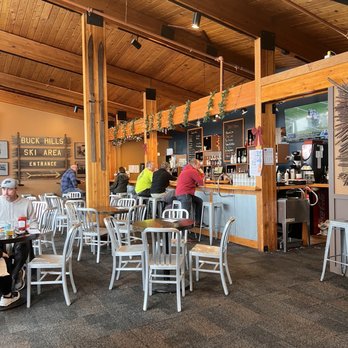 Crystal Mountain - Hotels Near Me - Thompsonville, Michigan