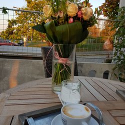 Máma Bond