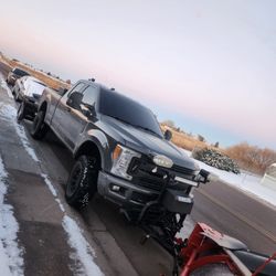 Legendary Lawncare - Snowplow