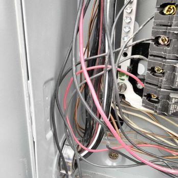 Mendoza Electric - Jimmy's work
More rats nest - Electricians Near Me Mendoza Electric - Jimmy's work
More rats nest - Electricians Near Me