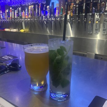 Yard House - Drinks! - Bars Near Me - Long Beach, California