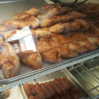 Vecky Bakery - Quesitos y croquetas - Bakeries Near Me - Pembroke Pines, Florida