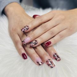 QV Nails - October nails design