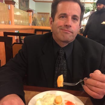 China Buffet - Hubby finally gets to eat - Chinese Near Me - Salem, Oregon