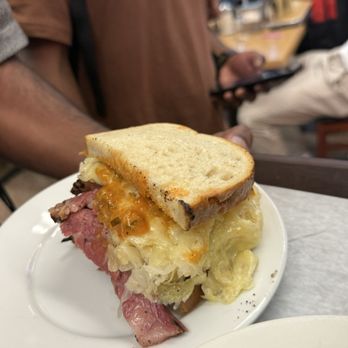 Katz's Delicatessen - Reuben - Delis Near Me - New York, New York Katz's Delicatessen - Reuben - Delis Near Me - New York, New York